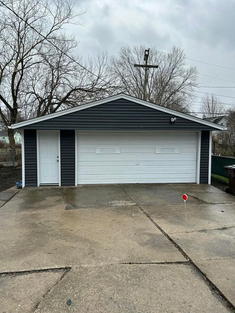 Tiny photo for 457 Ainsworth Circle, Ypsilanti, MI 48197 (MLS # 81026009859)