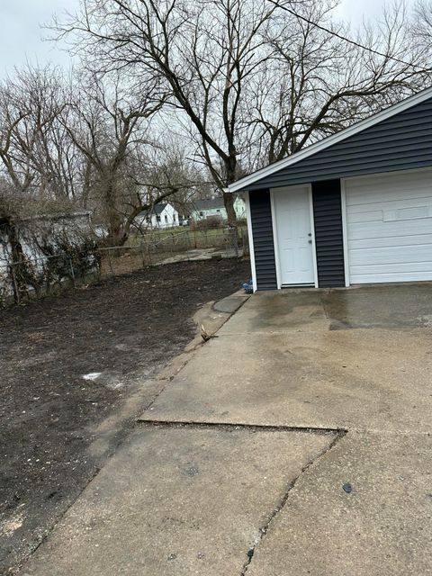 Tiny photo for 457 Ainsworth Circle, Ypsilanti, MI 48197 (MLS # 81026009859)