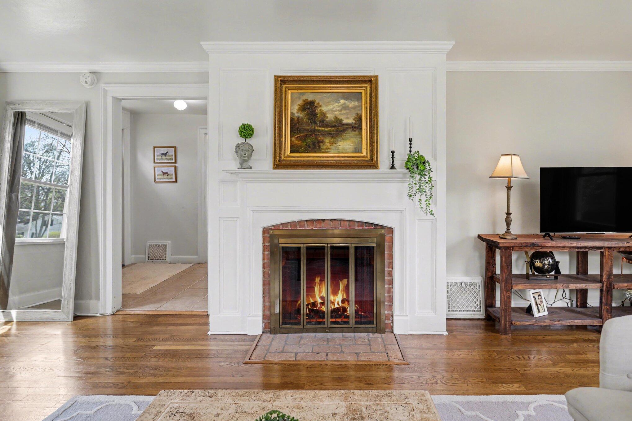 346 N Marshall Avenue