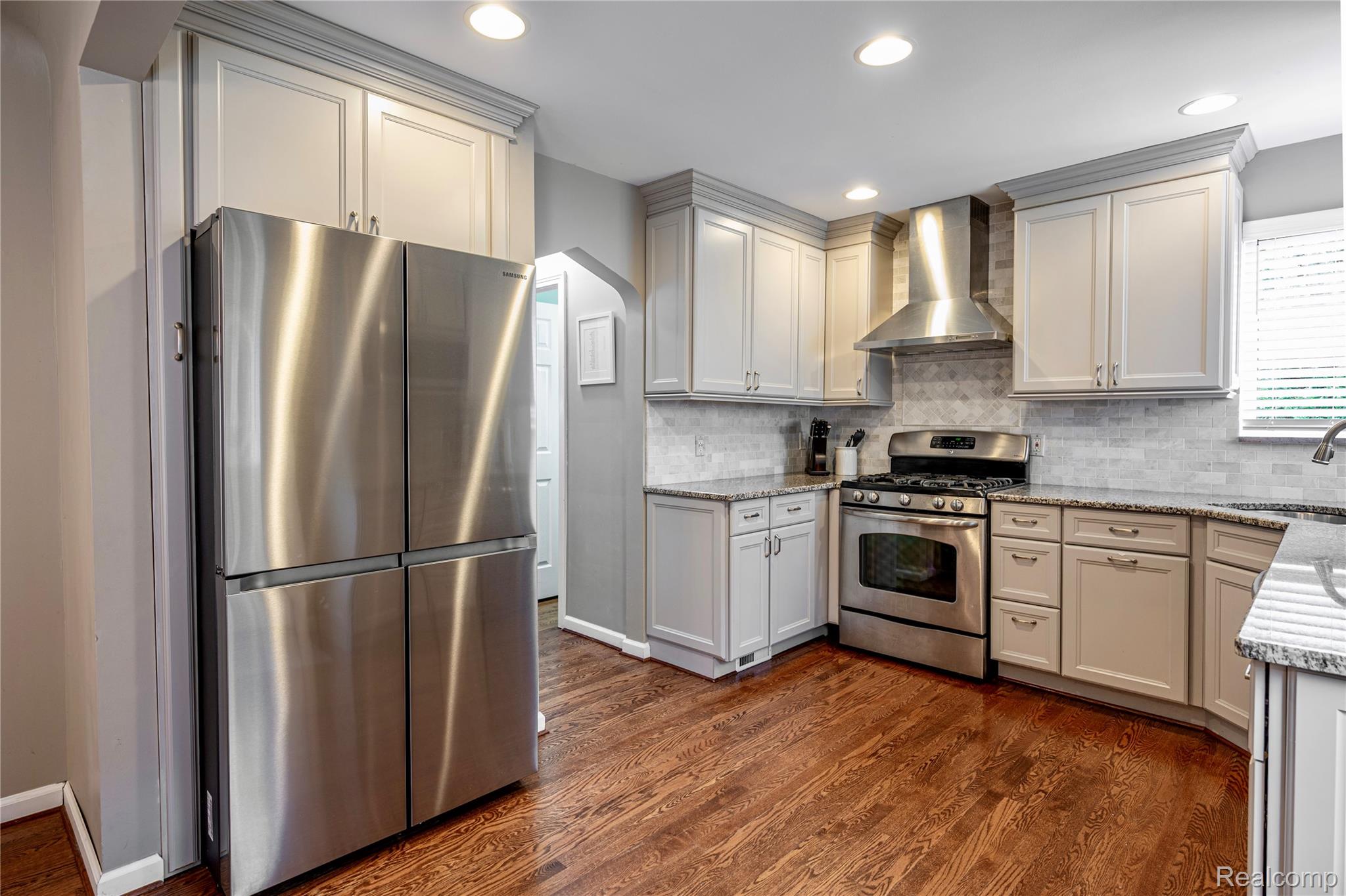 4121 Arlington Drive