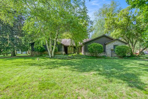 6030 Queen Oaks Drive Sylvan Township Washtenaw MI 48118