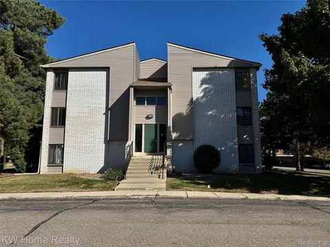 32005 W 12 Mile Road 301 Farmington City MI 48334