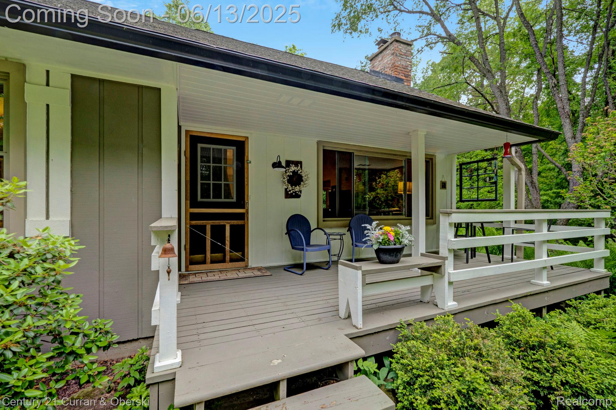 2886 Lorien Drive