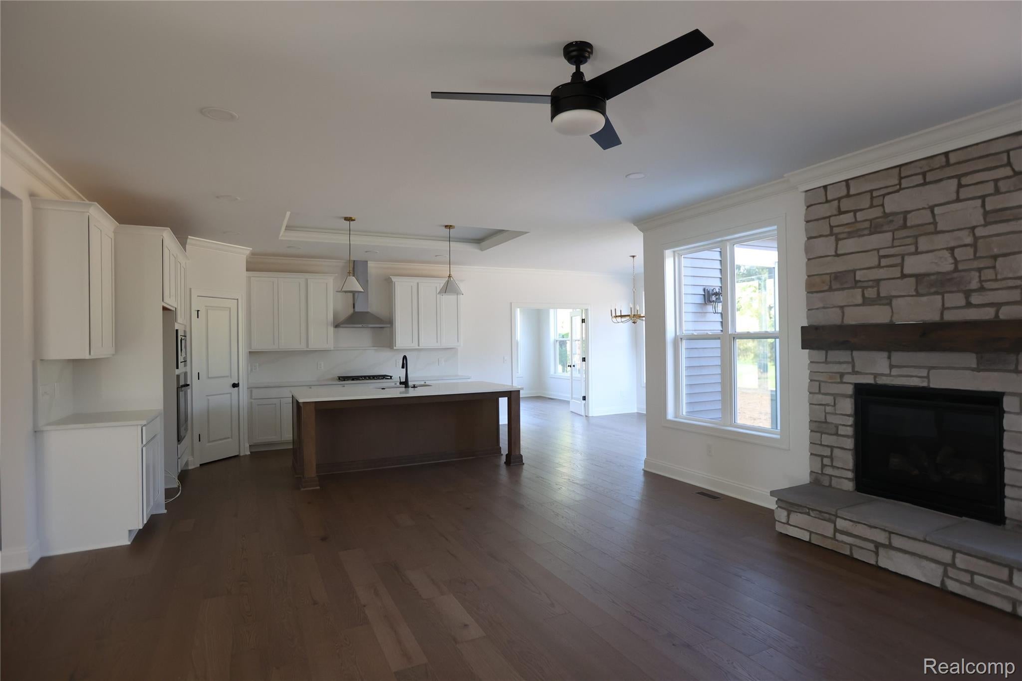 2735 Pine Shadow Court