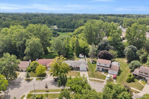 Tiny photo for 1933 Tamarisk Drive, East Lansing City, MI 48823 (MLS # 20261083273)
