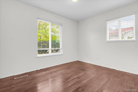 Tiny photo for 1933 Tamarisk Drive, East Lansing City, MI 48823 (MLS # 20261083273)