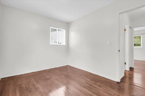 Tiny photo for 1933 Tamarisk Drive, East Lansing City, MI 48823 (MLS # 20261083273)
