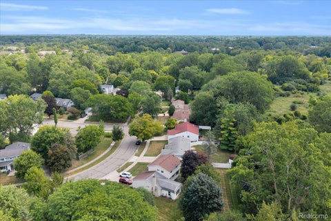 Tiny photo for 1933 Tamarisk Drive, East Lansing City, MI 48823 (MLS # 20261083273)