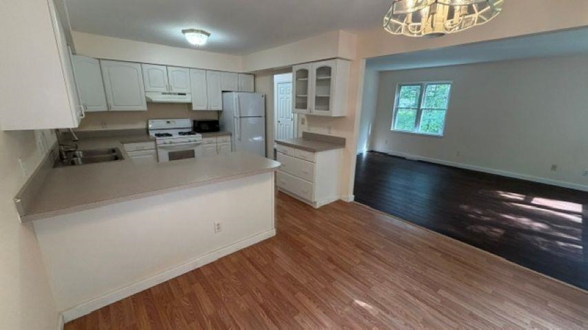 2688 Windcrest Lane