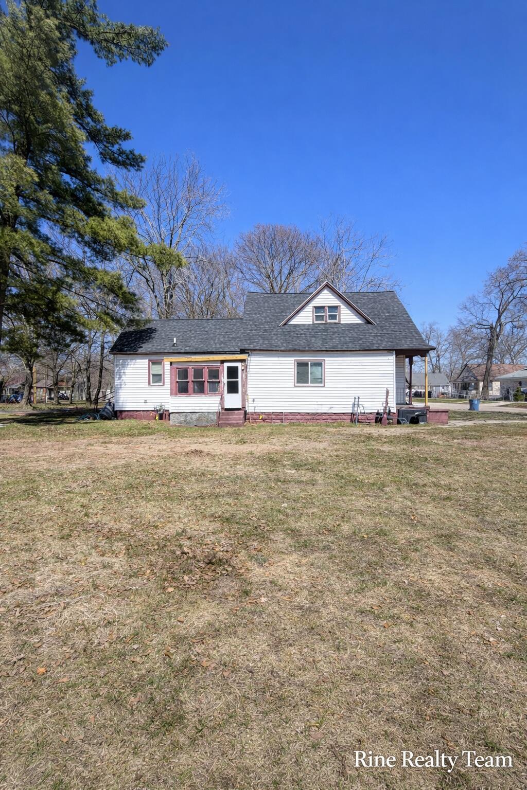 2337 6th Street