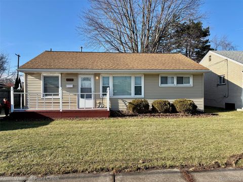 Photo of 33459 Garfield Road, Fraser City, MI 48026 (MLS # 20261014373)