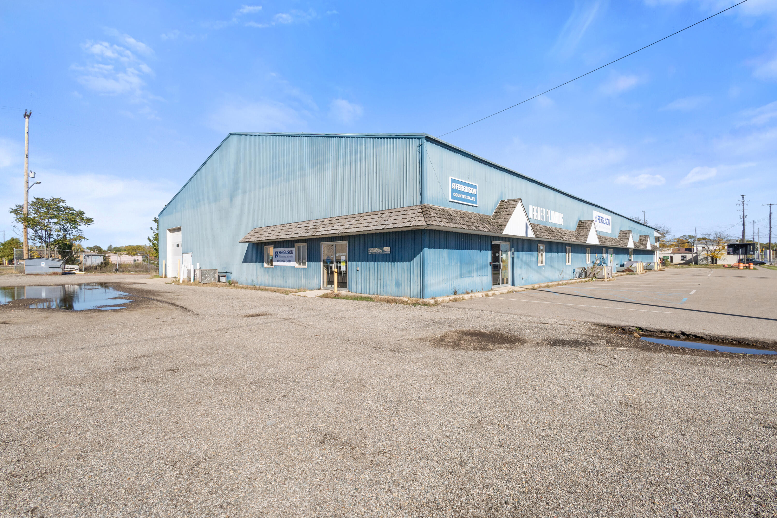 409 E Kalamazoo Avenue