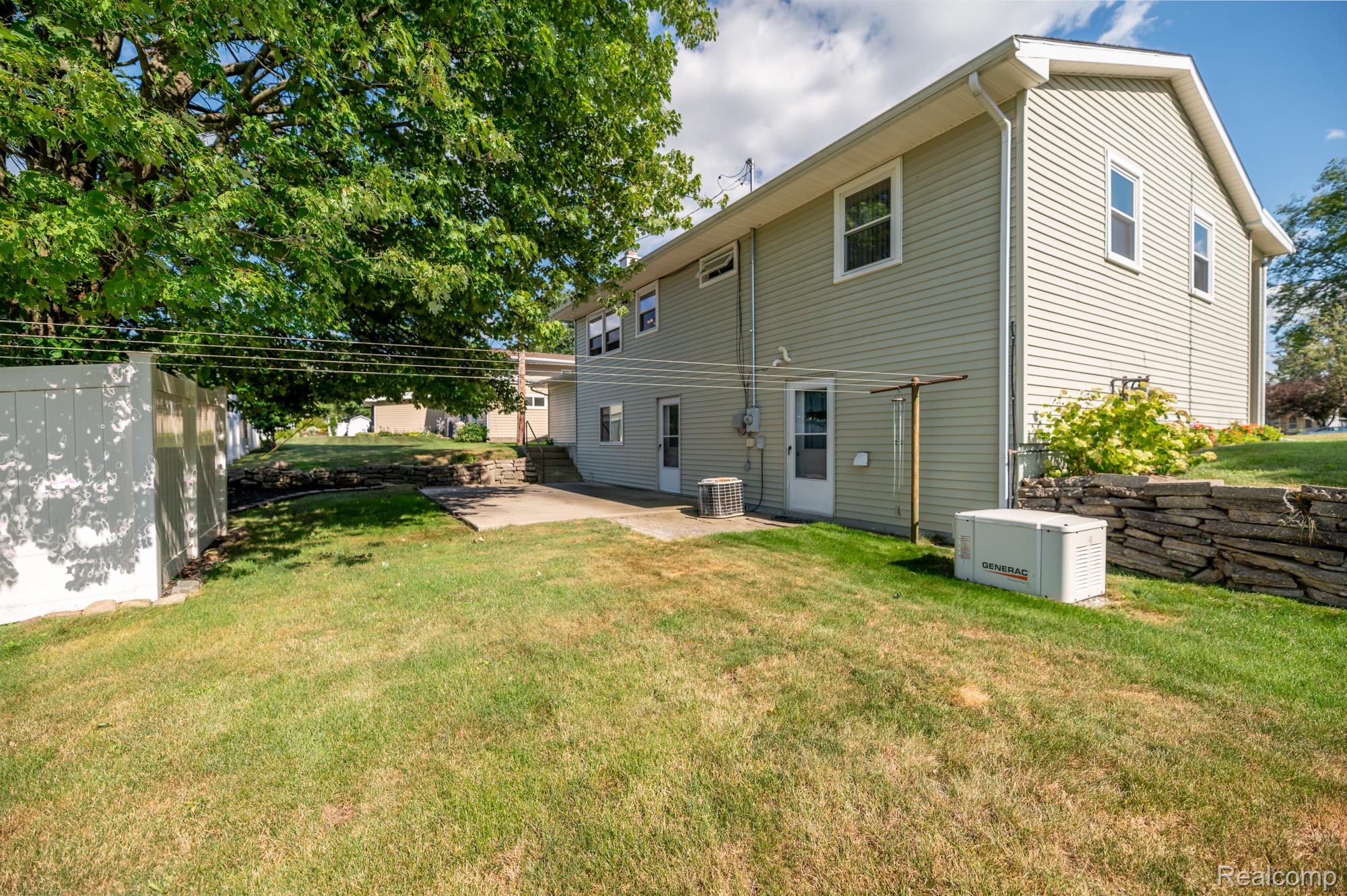 270 Marilyn Boulevard