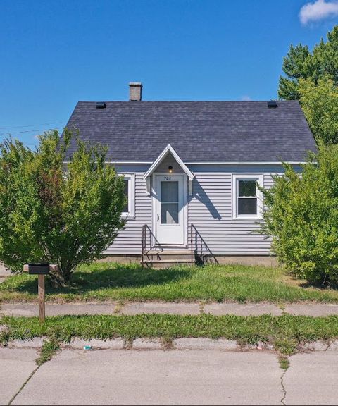 645 S 23rd Saginaw City MI 48601