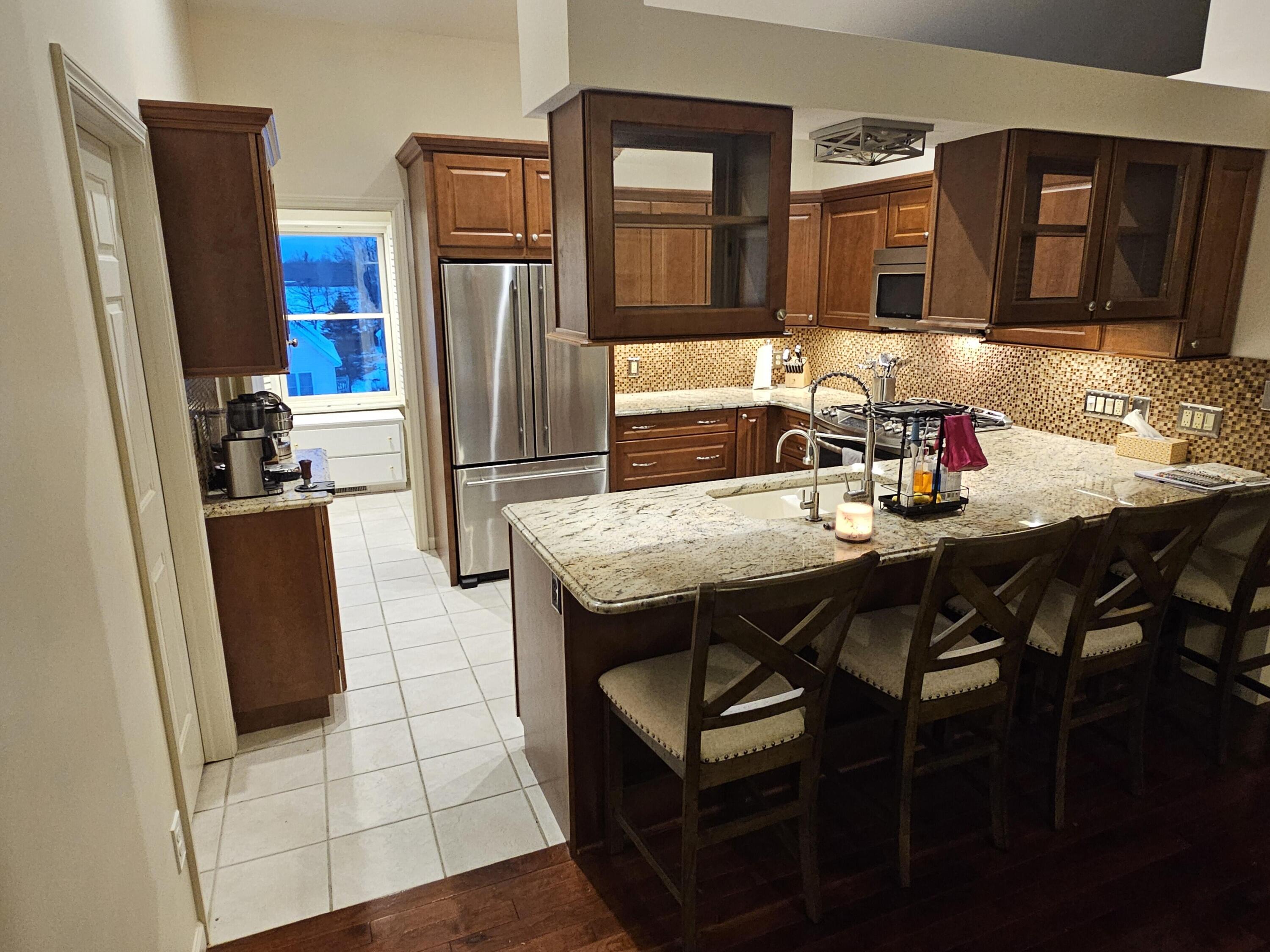 11815 N Lake Side Drive