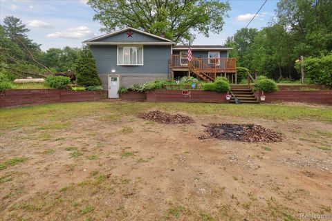 3889 Burnside Road Otter Lake Village MI 48464