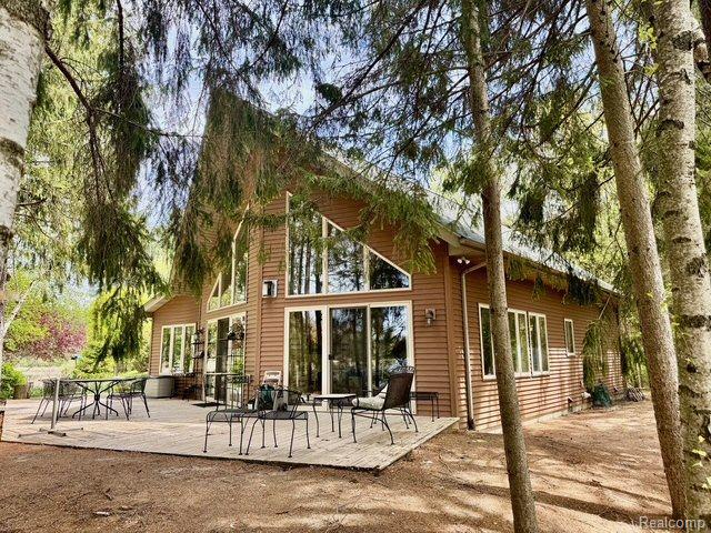 5793 GARK Road