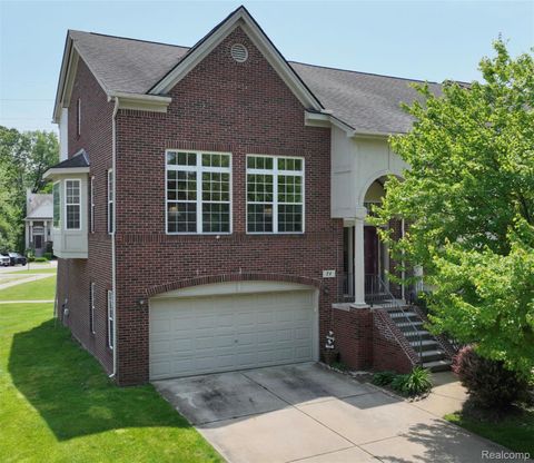 71 Grandview Circle White Lake Charter Township MI 48386