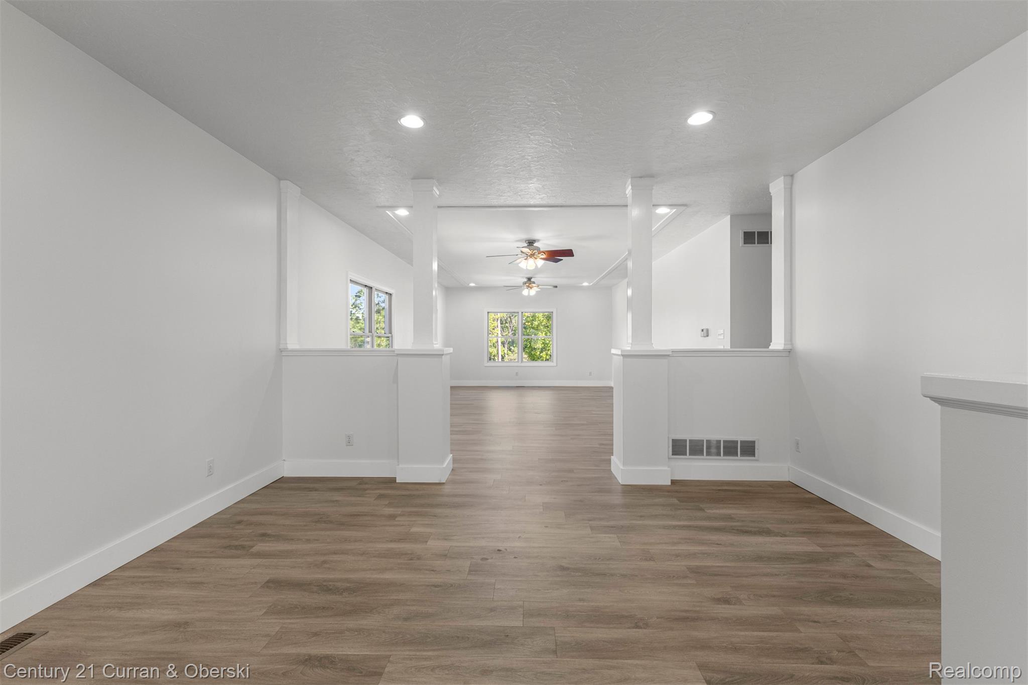 2732 Carric Court