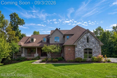 10454 Heron Court Tyrone Township MI 48430