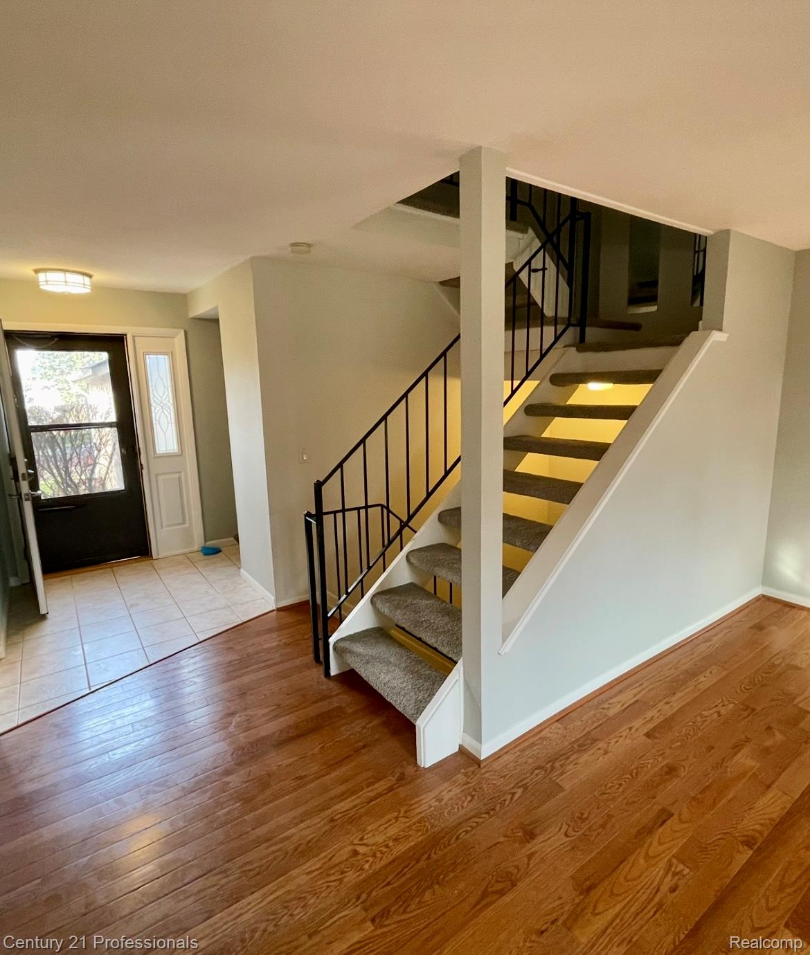 955 Sherwood Forest Drive 52