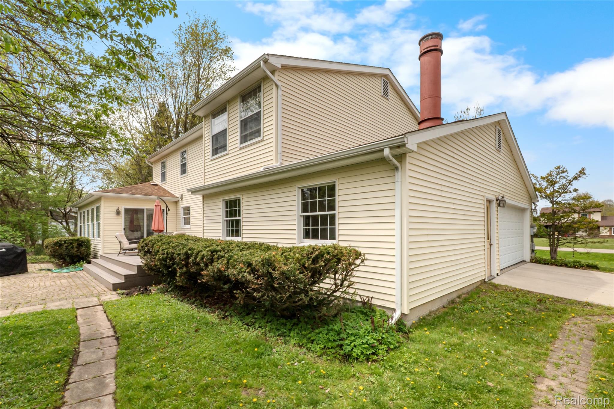 9629 Daisy Lane