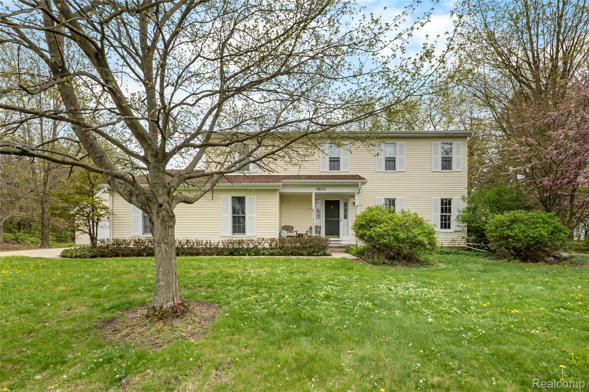 9629 Daisy Lane