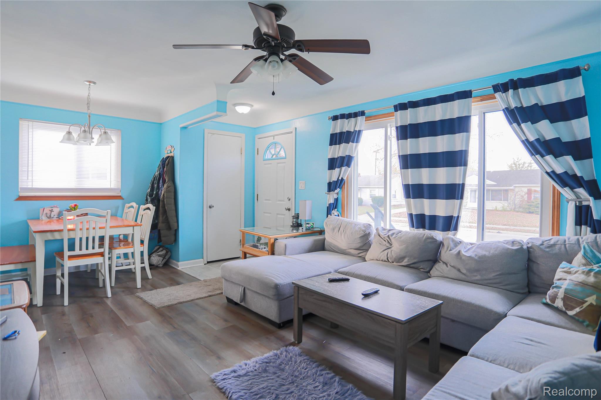 Roseville City, Michigan 48066, United States, 3 Bedrooms Bedrooms, ,2 BathroomsBathrooms,Residential,Active,241085