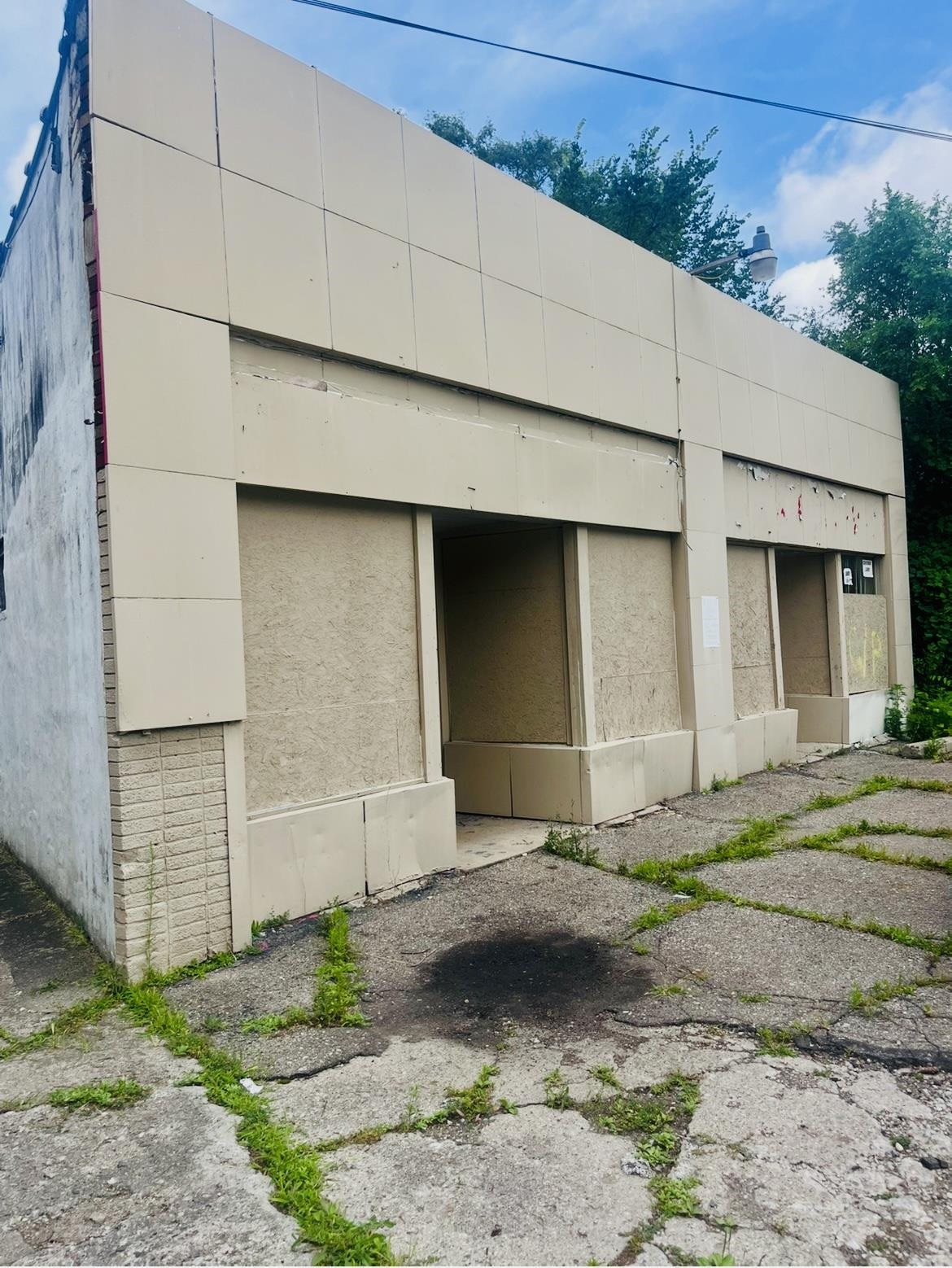 2440 Corunna Road