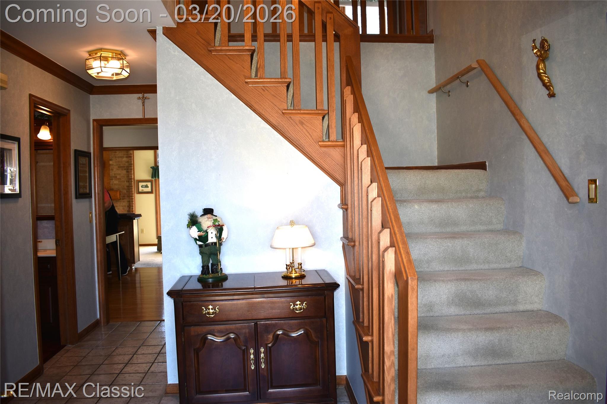 17389 Maple Hill Drive