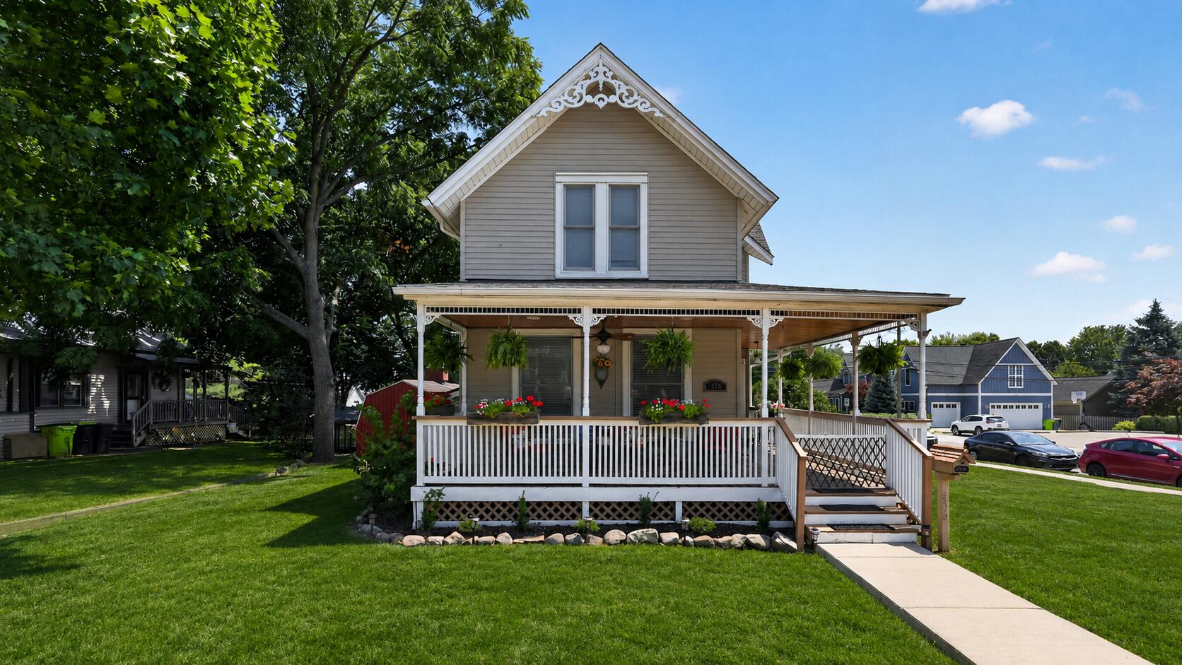 504 N Center Street