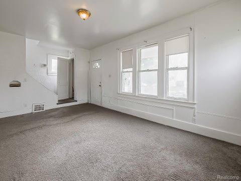 Tiny photo for 6430 Majestic Street, Detroit City, MI 48210 (MLS # 20261079368)