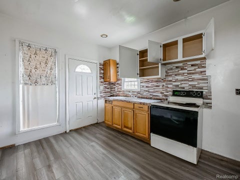 Tiny photo for 6430 Majestic Street, Detroit City, MI 48210 (MLS # 20261079368)