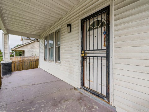 Tiny photo for 6430 Majestic Street, Detroit City, MI 48210 (MLS # 20261079368)