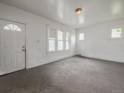 Tiny photo for 6430 Majestic Street, Detroit City, MI 48210 (MLS # 20261079368)
