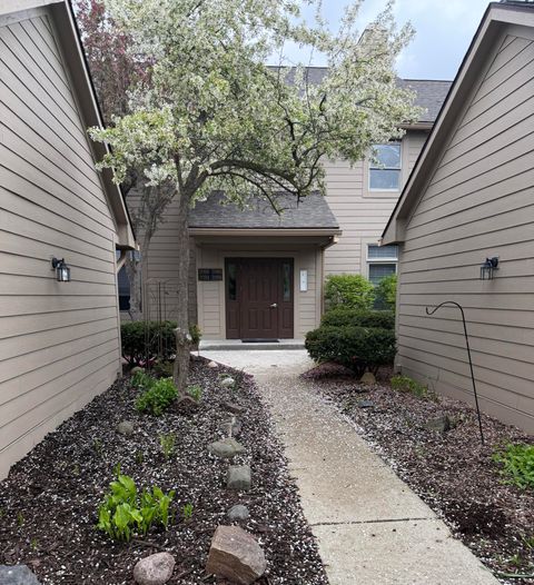 2098 Bent Trail Court Pittsfield Charter Township MI 48108