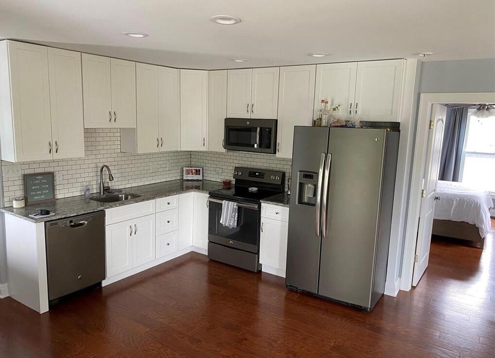 412 Starkweather Street B