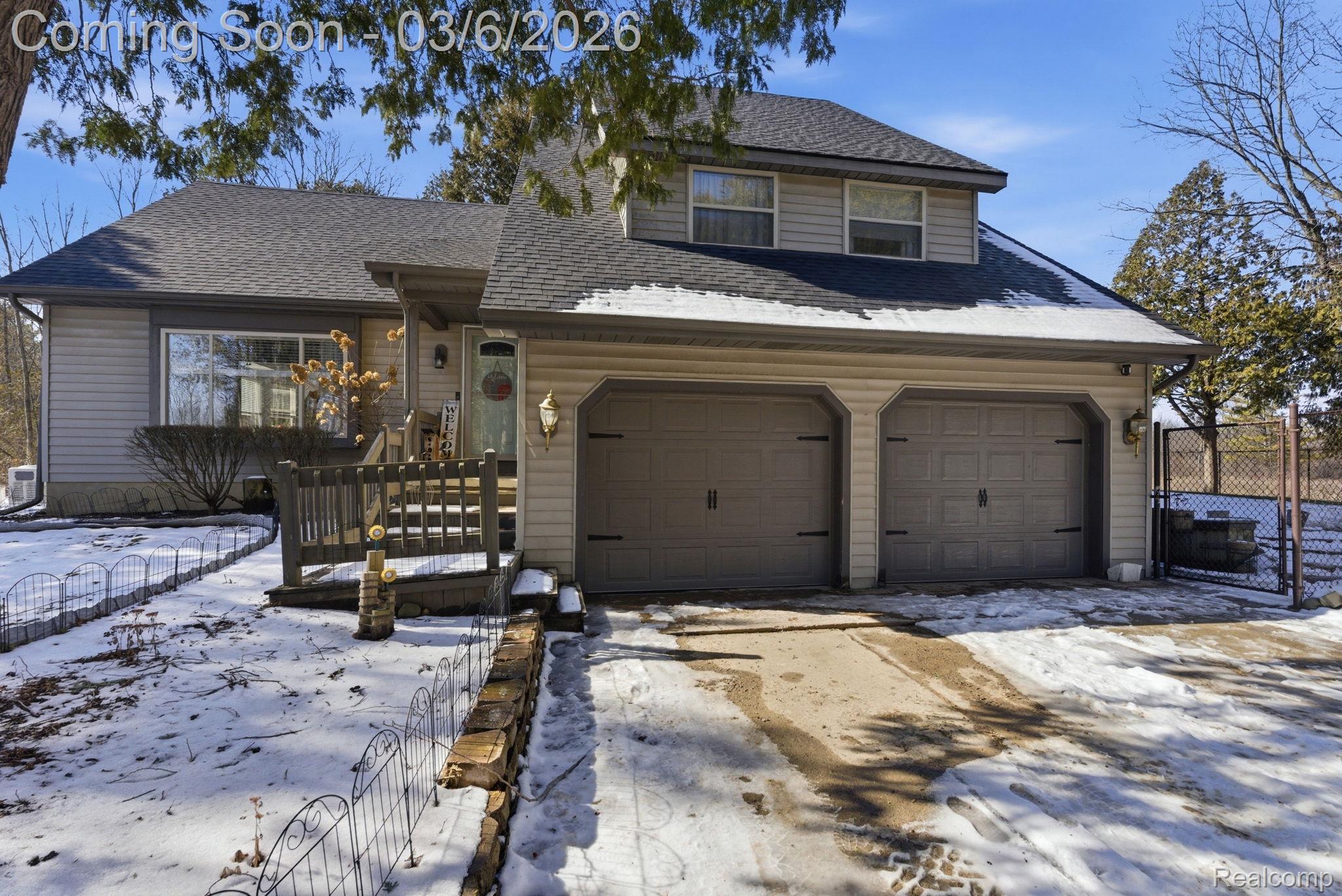 1615 N Five Lakes Road