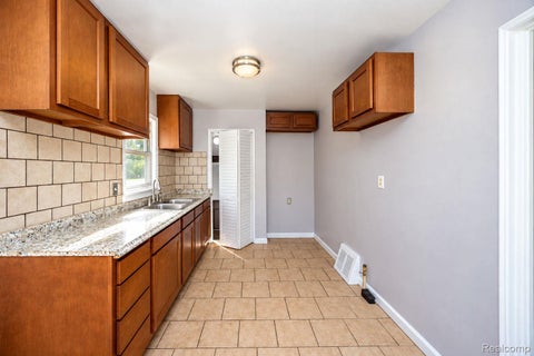 Tiny photo for 1153 Lincoln Avenue, Lincoln Park City, MI 48146 (MLS # 20261082932)