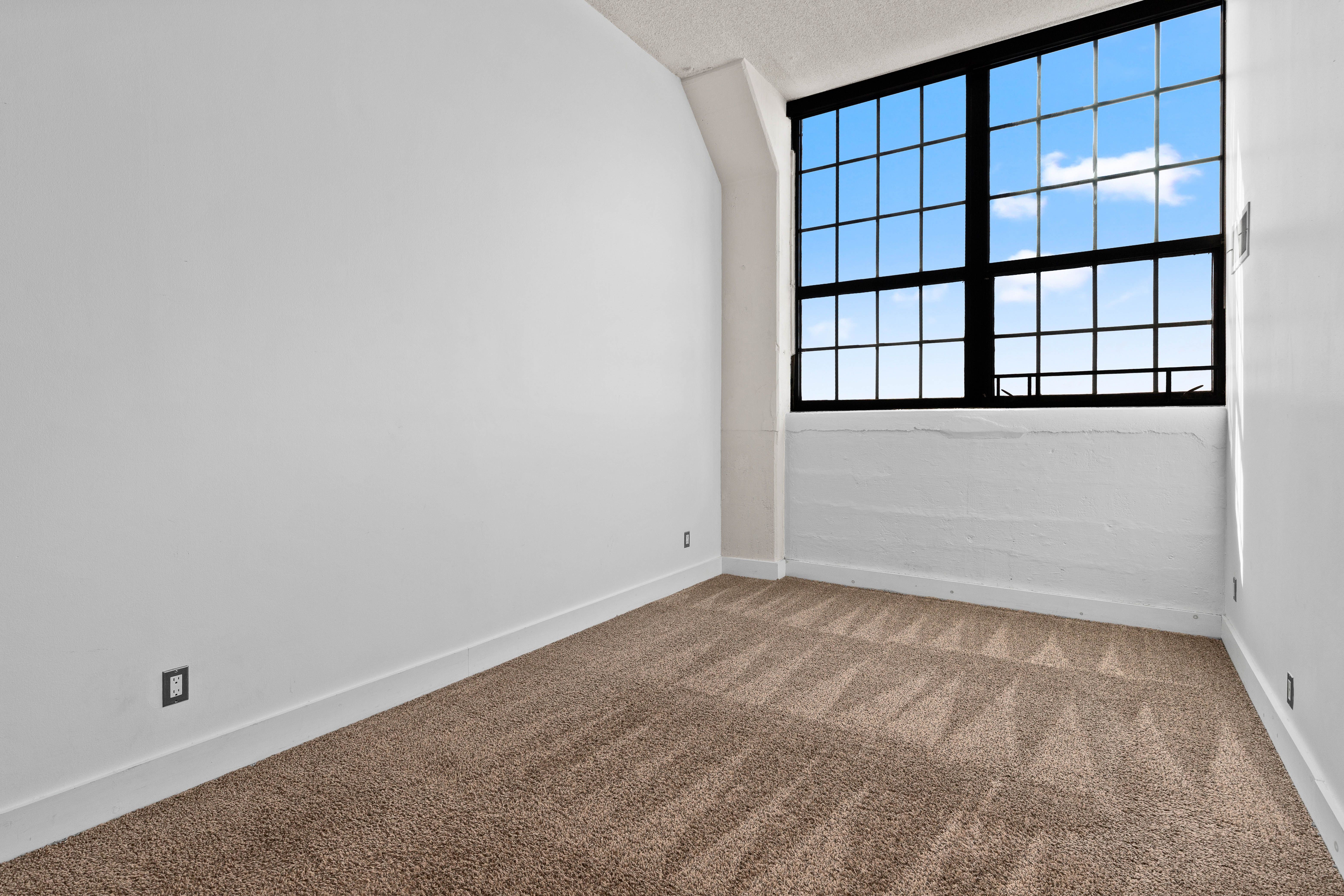 Detroit City Wayne, Michigan 48207, United States, 1 Bedroom Bedrooms, ,1 BathroomBathrooms,Residential,Active,118881