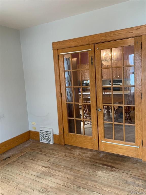 116 W McKay Street 2