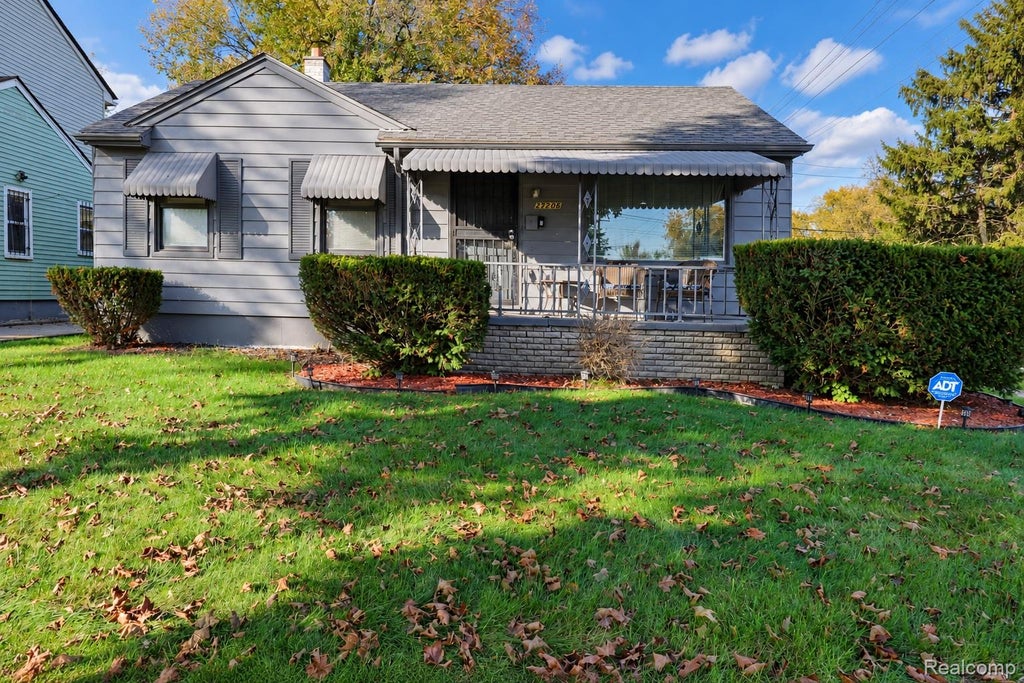 Photo of 27206 Kitch Street, Inkster City, MI 48141 (MLS # 20261086286)