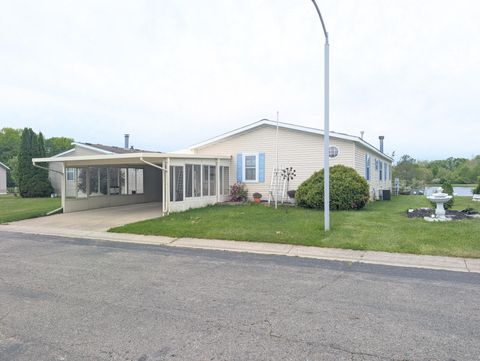 772 Hawick Circle Genesee Charter Township MI 48458