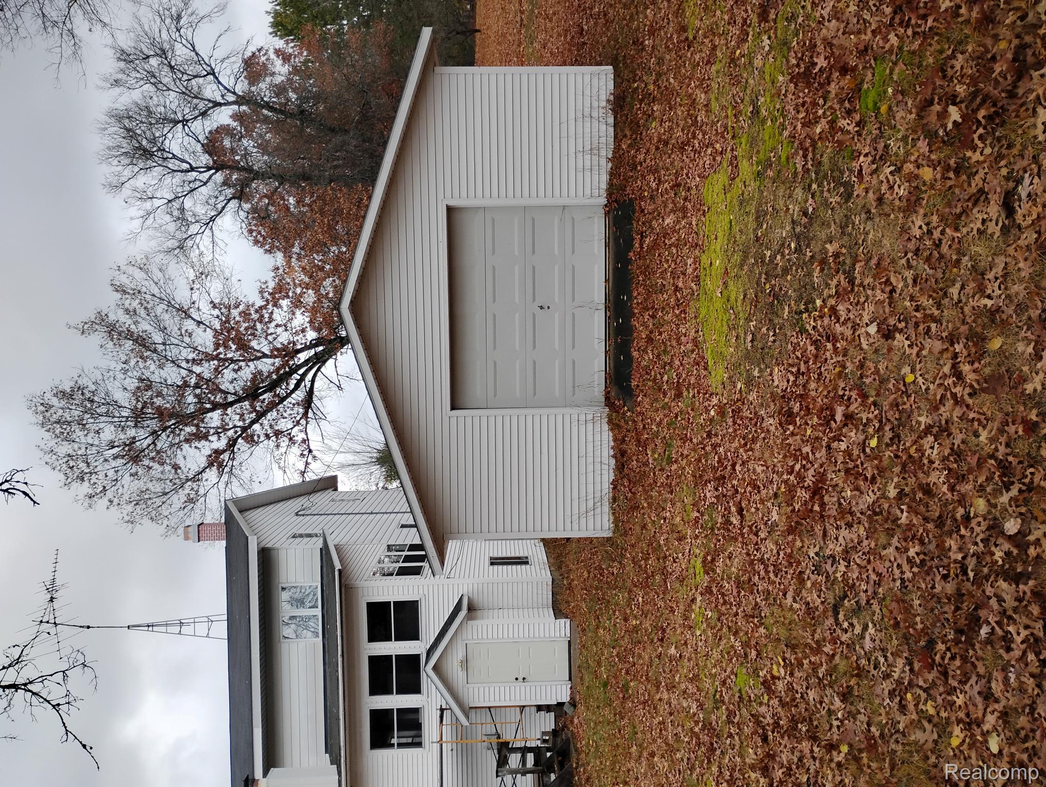 10302 S Grayling Road