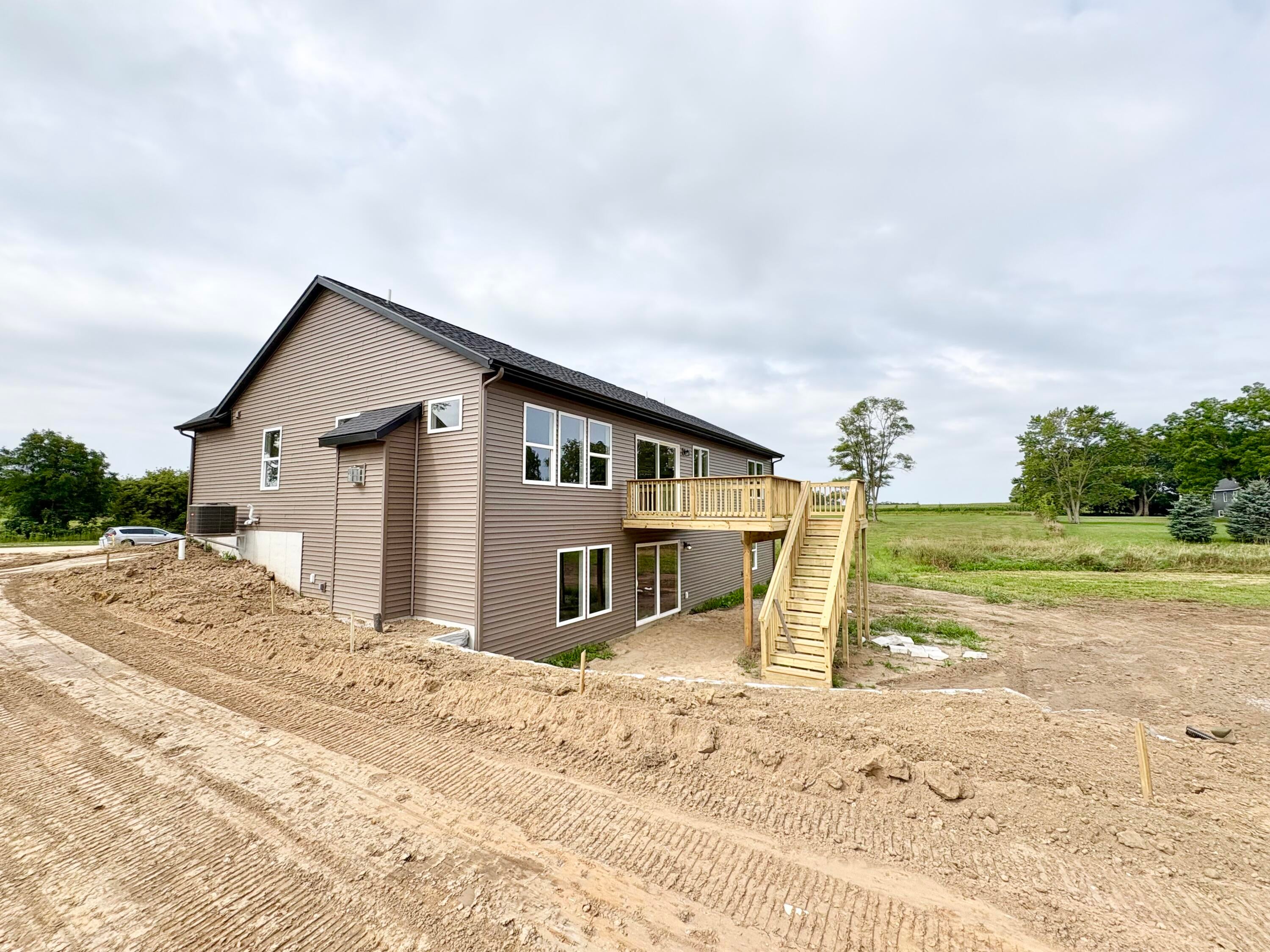 739 Goldenfield Drive