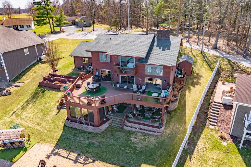 listing image 42