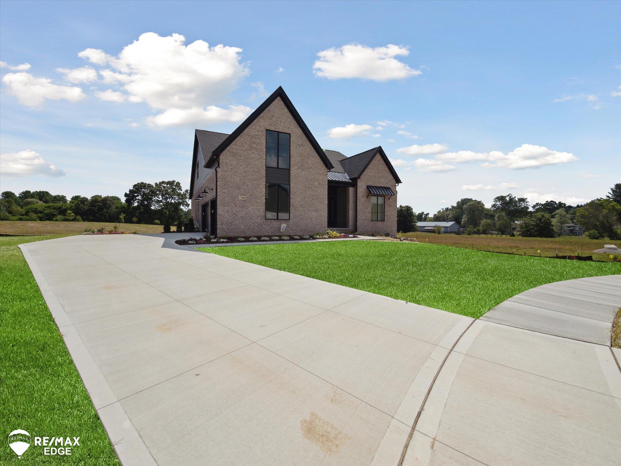 758 Sutton Court
