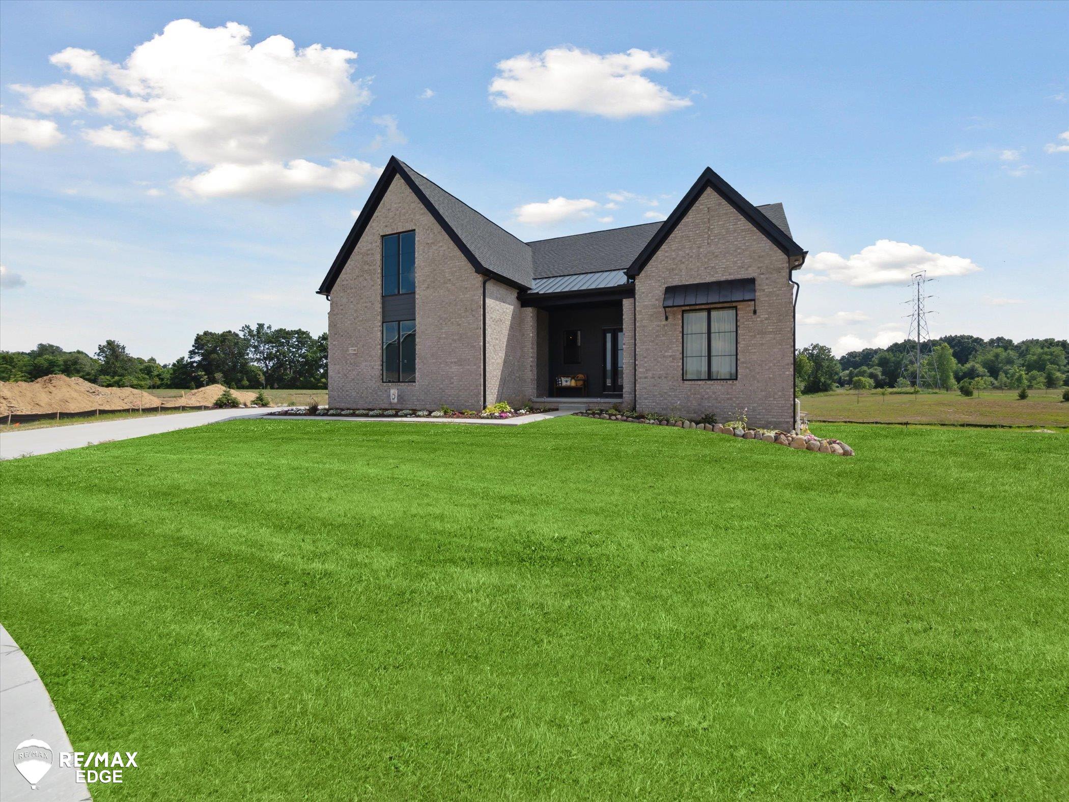 758 Sutton Court