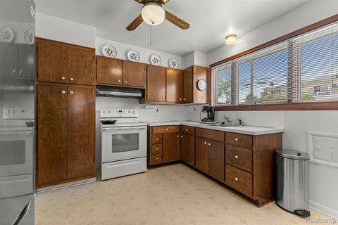 Tiny photo for 27240 W Pleasant Ridge Street, Dearborn Heights City, MI 48127 (MLS # 20261044044)