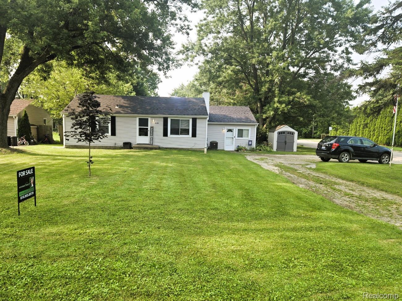 6290 Lapeer Road